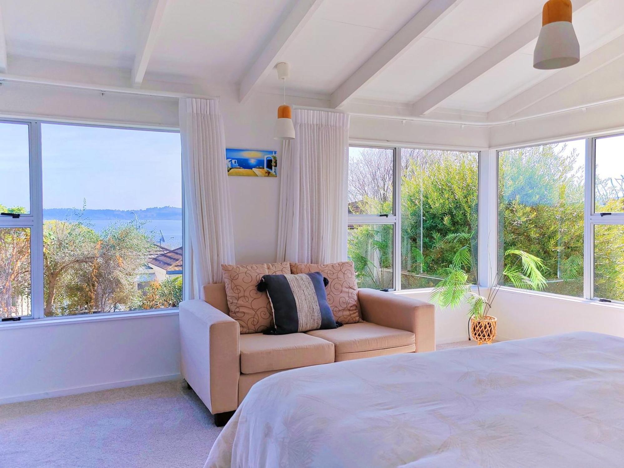 Delight In Birch-Lake View Holiday Home Lac Lac Taupo Extérieur photo